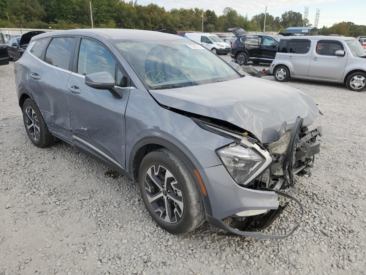 2023 KIA Sportage VIN 5XYK33AF9PG138354 Copart auction photo, front end / side damage thumbnail 4