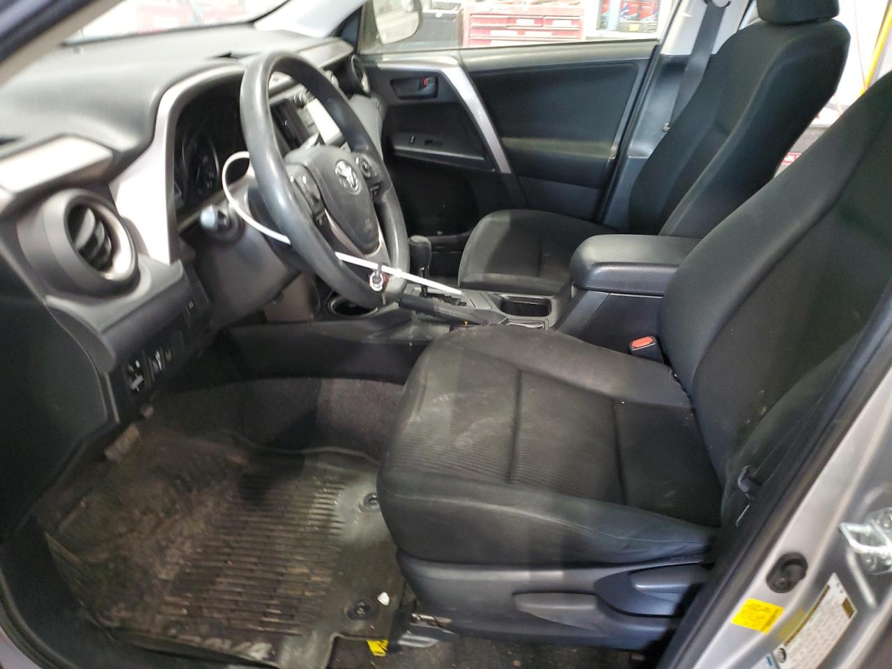 2018 Toyota RAV 4 VIN JTMBFREV5JJ255710 Copart auction photo, rear end / minor dent/scratches damage thumbnail 7