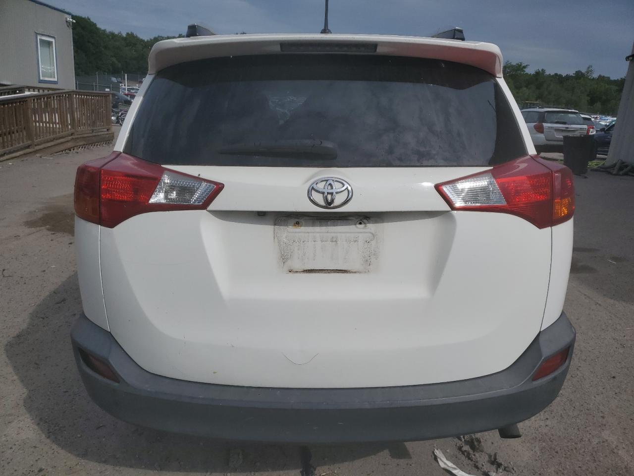 2015 Toyota RAV 4 VIN 2T3BFREV2FW348581 Copart auction photo, front end / side damage thumbnail 6