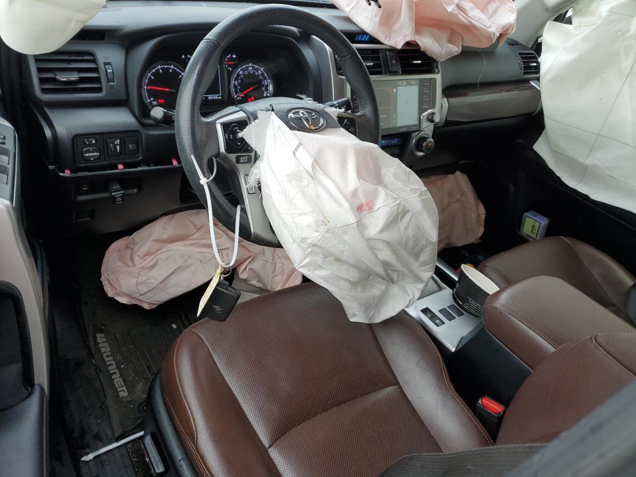 2021 Toyota 4Runner VIN JTEKU5JR7M5848758 Copart auction photo, front end damage thumbnail 8