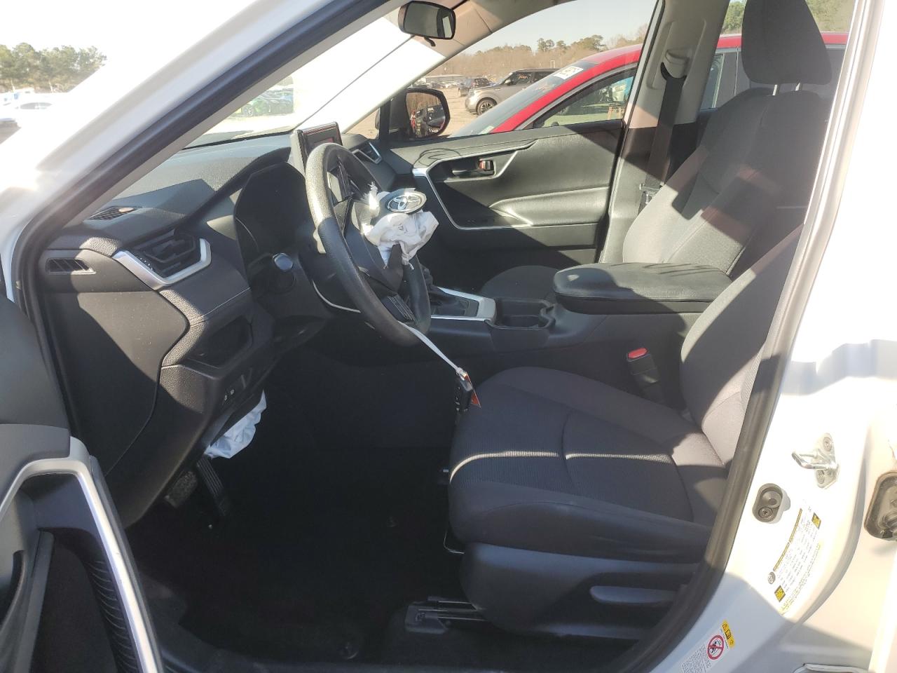 2019 Toyota RAV 4 VIN 2T3H1RFV2KW001091 Copart auction photo, front end / rear end damage thumbnail 7