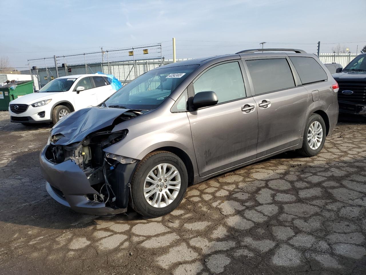 2012 Toyota Sienna VIN 5TDYK3DC3CS179851