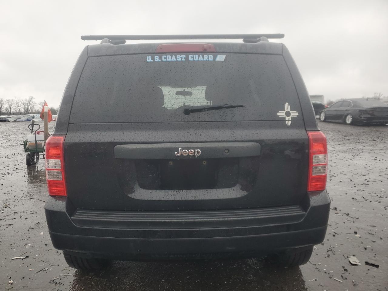 2012 Jeep Liberty (Patriot) VIN 1C4NJPBA8CD509199 Copart auction photo, front end / minor dent/scratches damage thumbnail 6