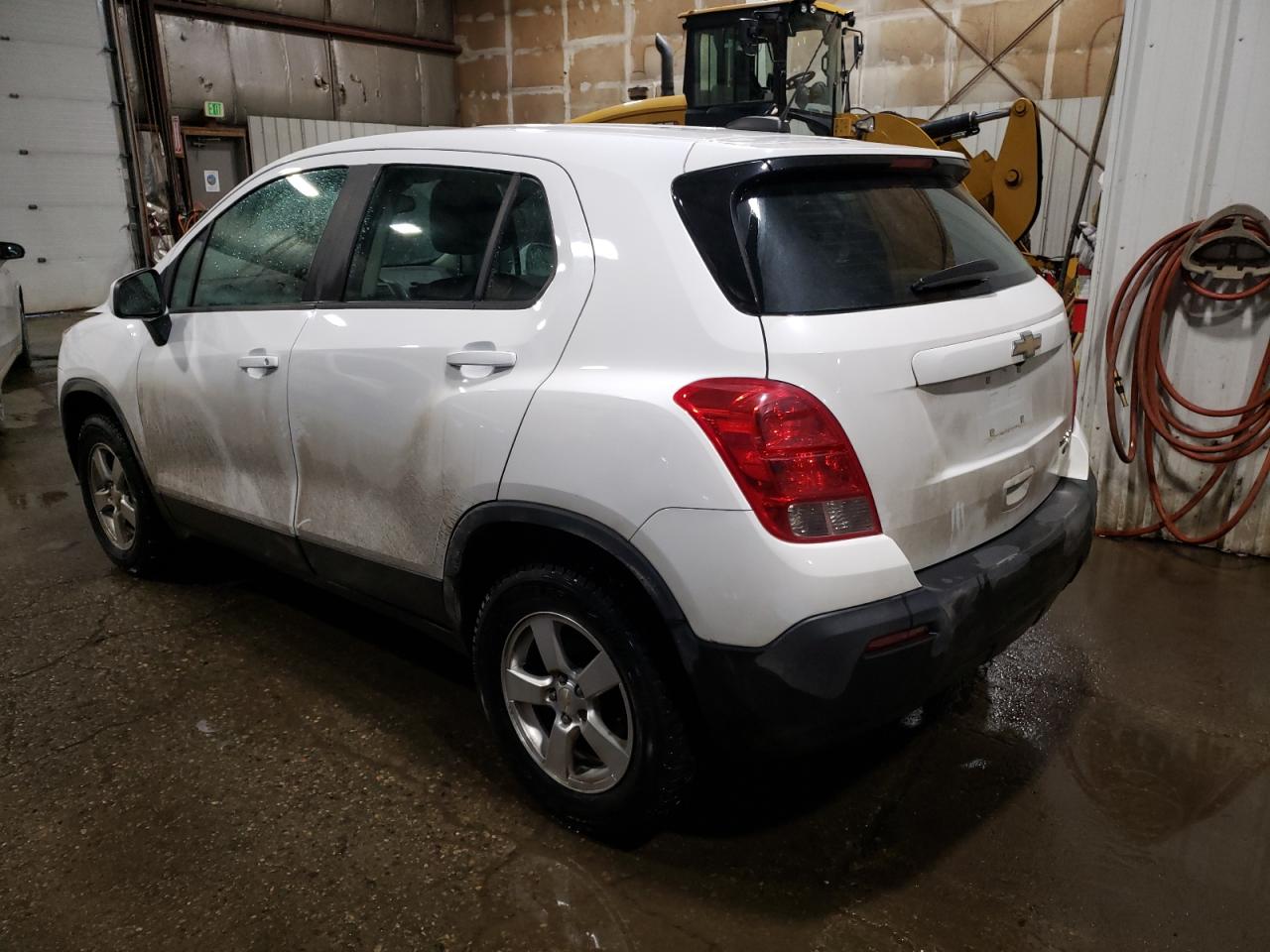 2016 Chevrolet Trax VIN 3GNCJNSB6GL270246 Copart auction photo, front end damage thumbnail 2