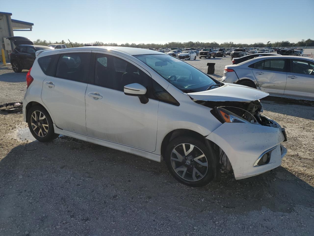 2016 Nissan Versa VIN 3N1CE2CP7GL362877 Copart auction photo, front end damage thumbnail 4