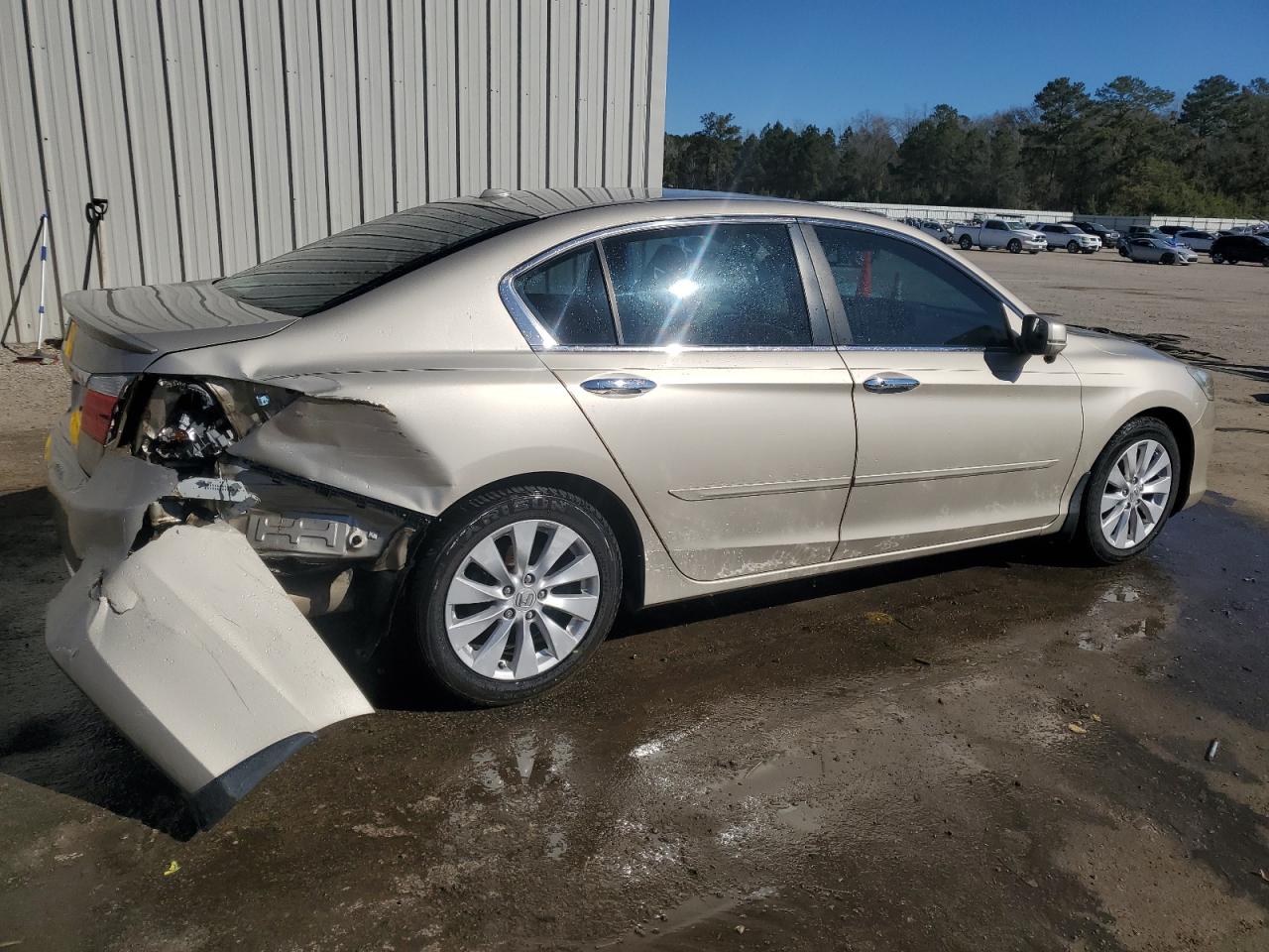2013 Honda Accord VIN 1HGCR2F83DA164551 Copart auction photo, rear end damage thumbnail 3