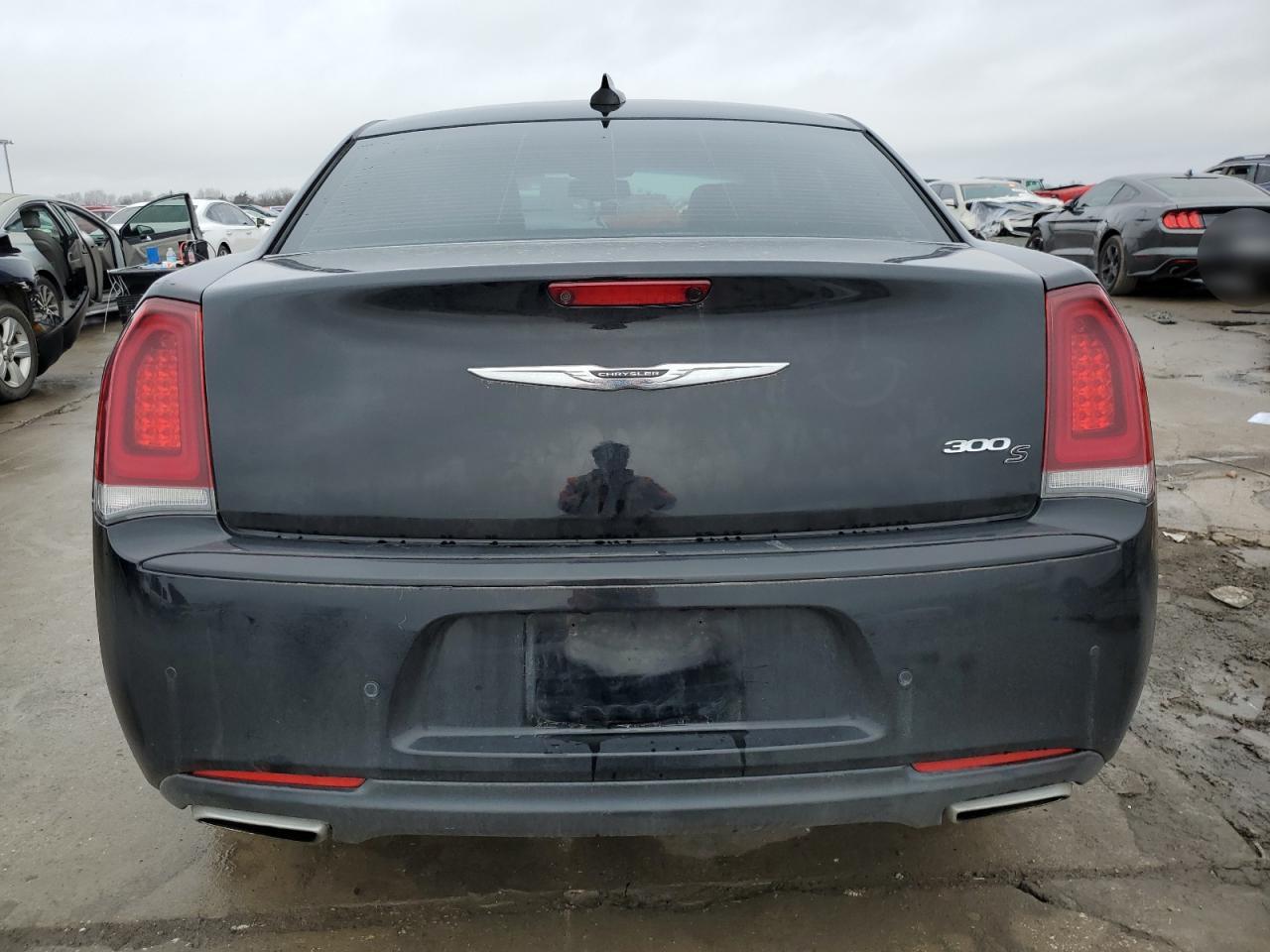 2015 Chrysler 300 VIN 2C3CCABG7FH932063 Copart auction photo, front end / hail damage thumbnail 6