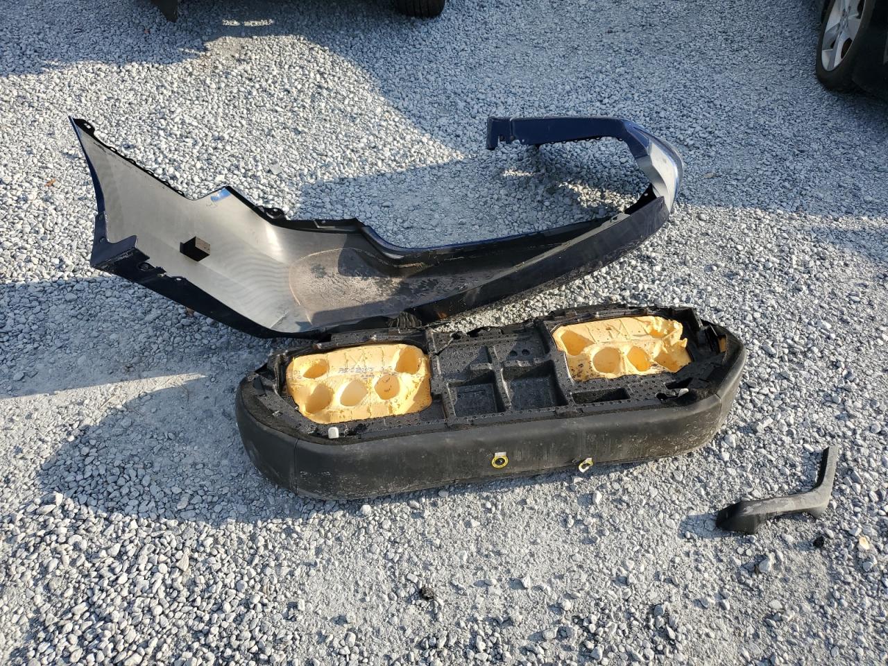 2018 Nissan Altima VIN 1N4AL3AP3JC251979 Copart auction photo, vandalism / rear end damage thumbnail 14