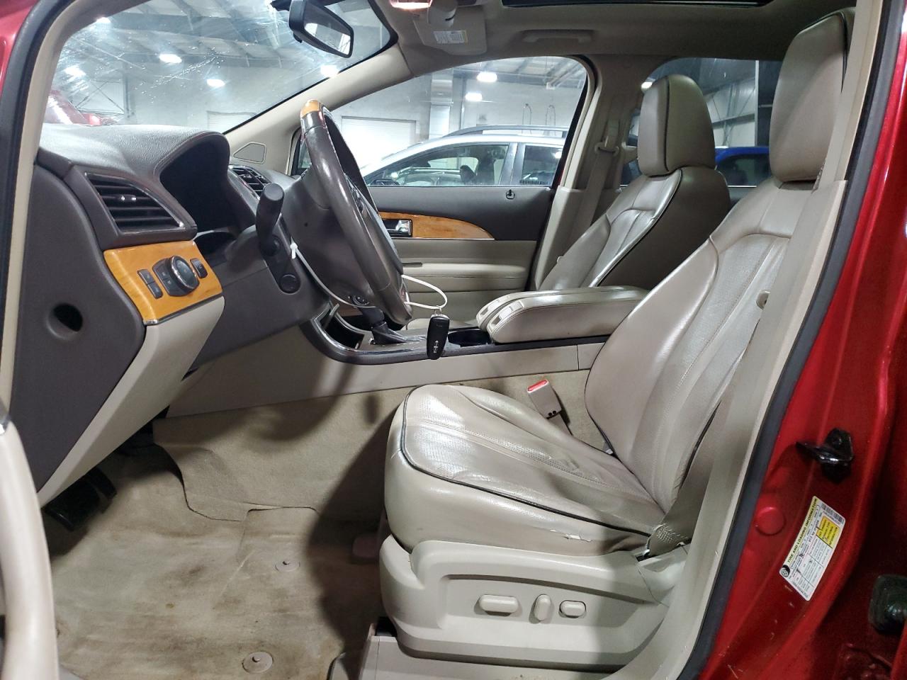 2011 Lincoln MKX VIN 2LMDJ8JK0BBJ02297 Copart auction photo, front end / rear end damage thumbnail 7