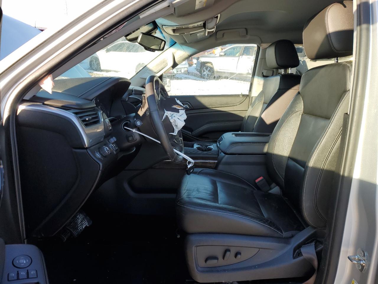 2016 Chevrolet Suburban VIN 1GNSKHKC3GR463482 Copart auction photo, front end / side damage thumbnail 7