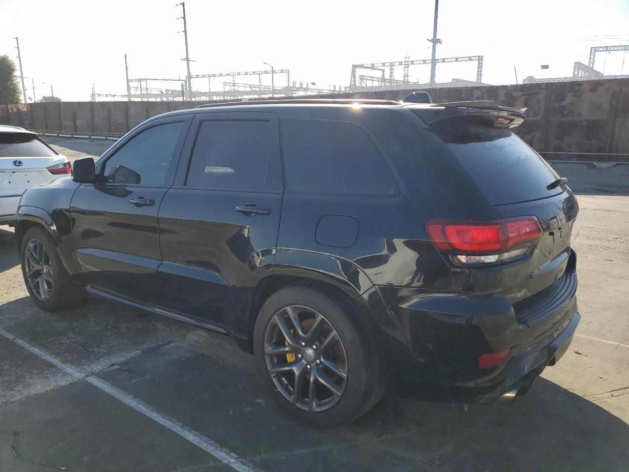 2020 Jeep Grand Cherokee VIN 1C4RJFN9XLC366324 Copart auction photo, vandalism damage thumbnail 2