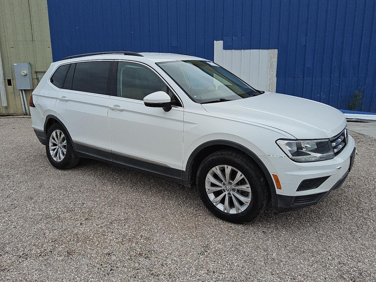 2018 Volkswagen Tiguan VIN 3VV3B7AX8JM069076 Copart auction photo, side / normal wear damage thumbnail 4