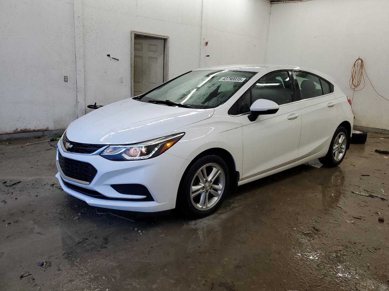 2017 Chevrolet Cruze VIN 3G1BE6SMXHS587804