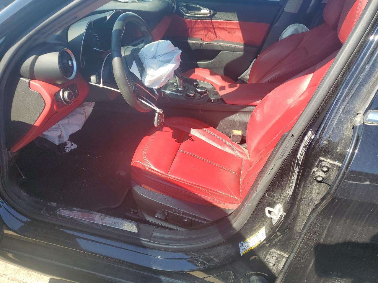 2019 Alfa Romeo Giulia VIN ZARFAMAN1K7621174 Copart auction photo, front end damage thumbnail 7