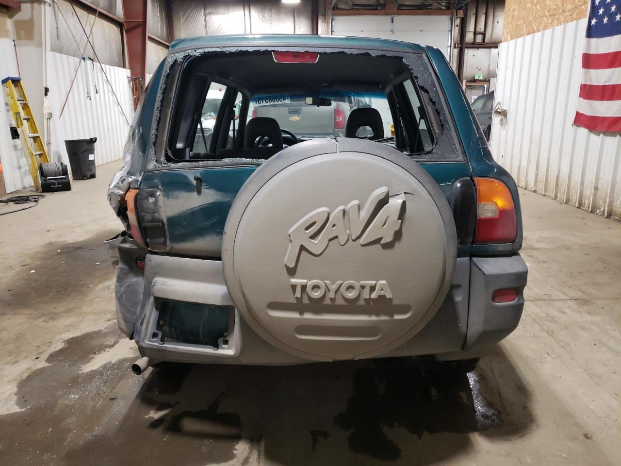 1996 Toyota RAV 4 VIN JT3GP10V2T0004359 Copart auction photo, rear end damage thumbnail 6