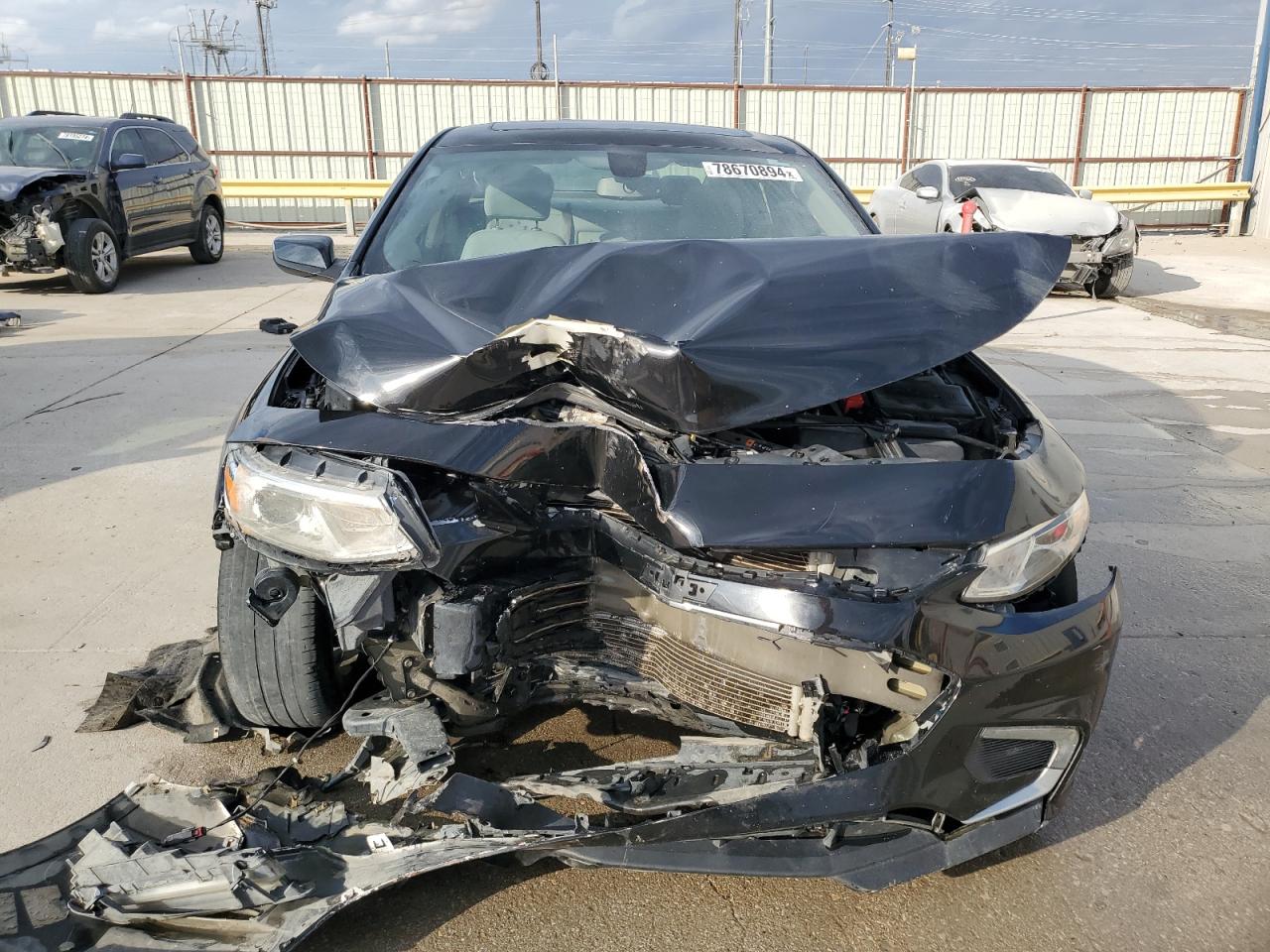 2018 Chevrolet Malibu VIN 1G1ZD5ST1JF139495 Copart auction photo, front end / minor dent/scratches damage thumbnail 5