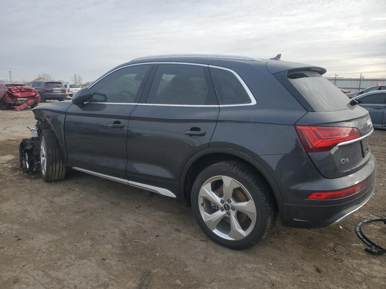 2021 Audi Q5 VIN WA1BAAFY5M2097970 Copart auction photo, front end damage thumbnail 2