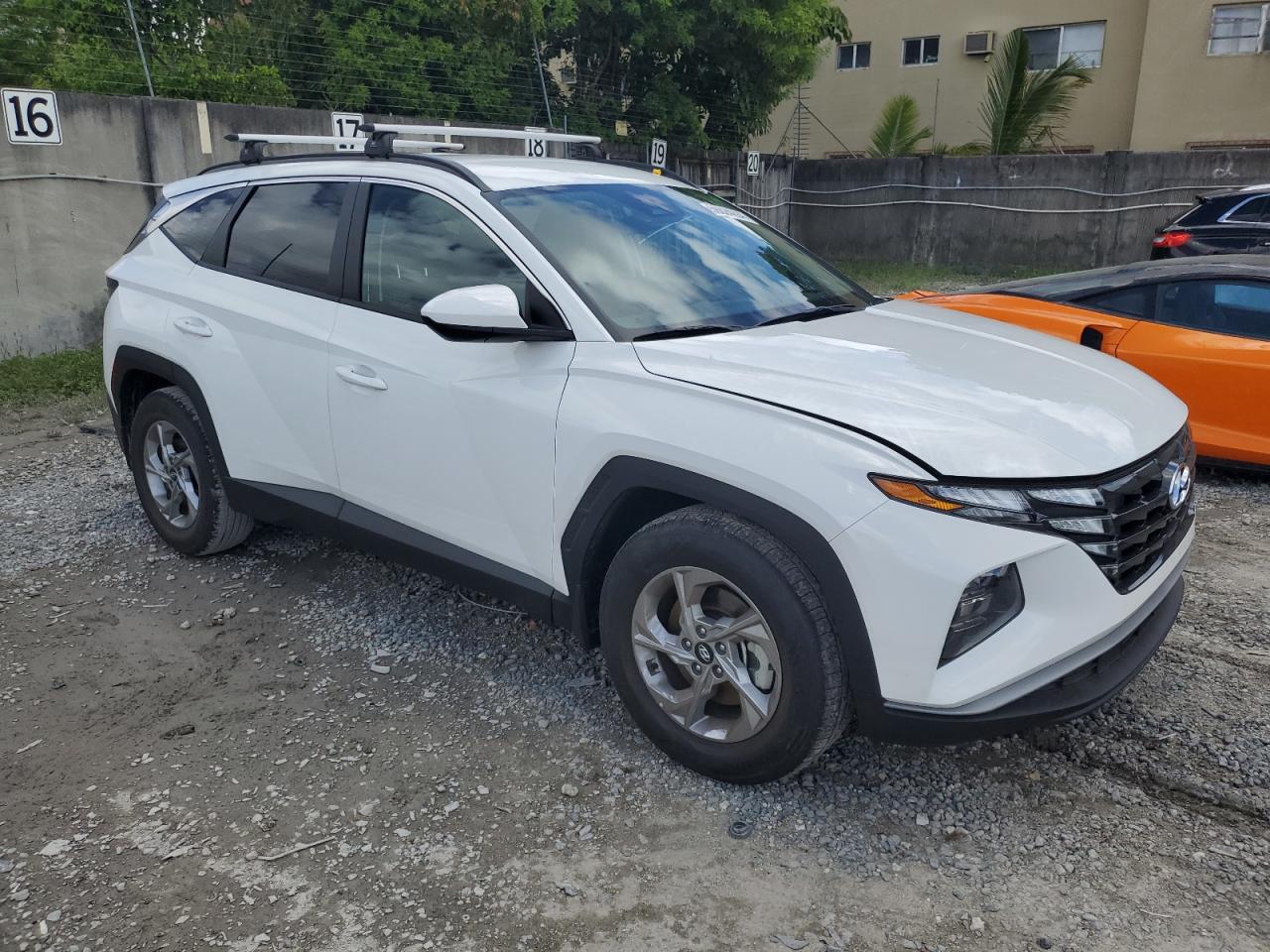2024 Hyundai Tucson VIN 5NMJB3DE6RH419540 Copart auction photo, water/flood / minor dent/scratches damage thumbnail 4