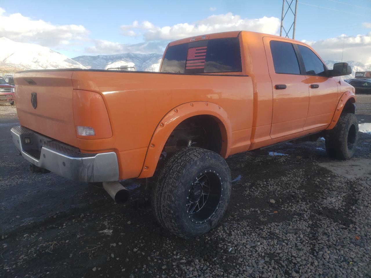 2015 RAM 2500 VIN 3C6UR5ML1FG552207 Copart auction photo, front end / undercarriage damage thumbnail 3