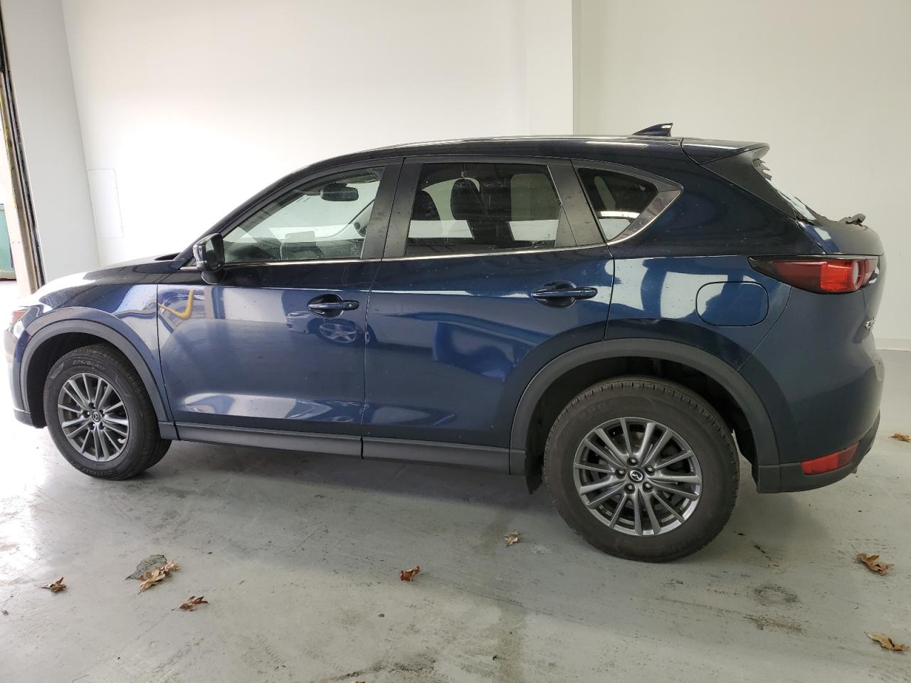 2021 Mazda CX-5 VIN JM3KFBCM9M1315422 Copart auction photo, rear end damage thumbnail 2