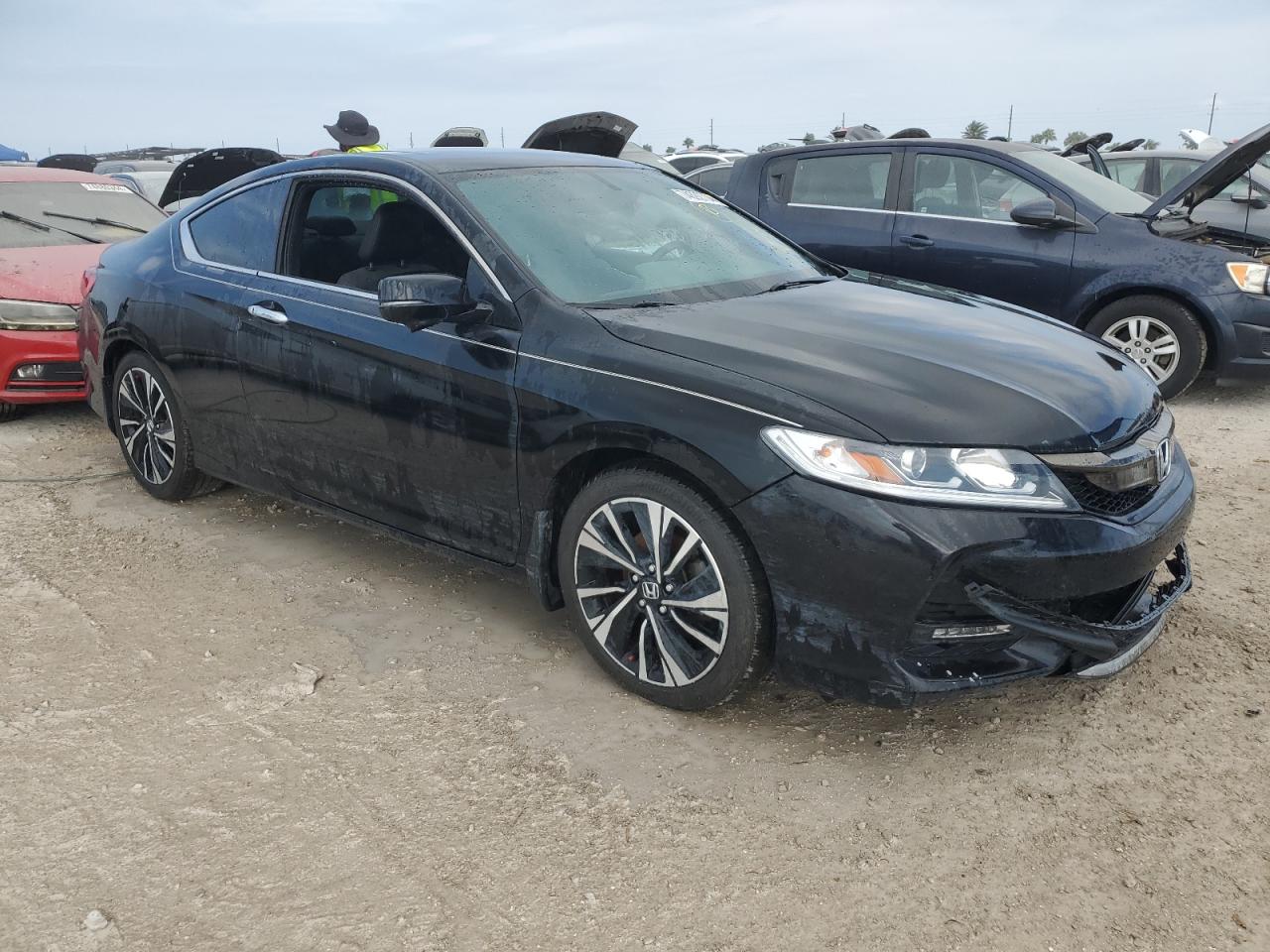 2017 Honda Accord VIN 1HGCT2B82HA003279 Copart auction photo, water/flood damage thumbnail 4