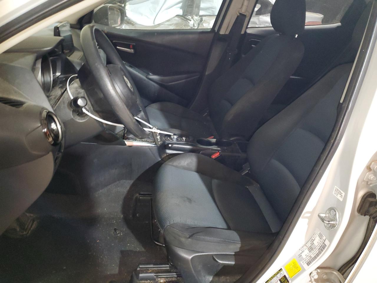 2019 Toyota Yaris VIN 3MYDLBYV9KY505081 Copart auction photo, front end damage thumbnail 7