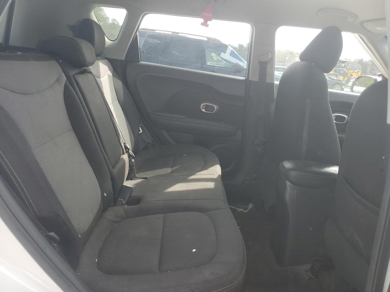 2018 KIA Soul VIN KNDJP3A53J7506670 Copart auction photo, side damage thumbnail 11