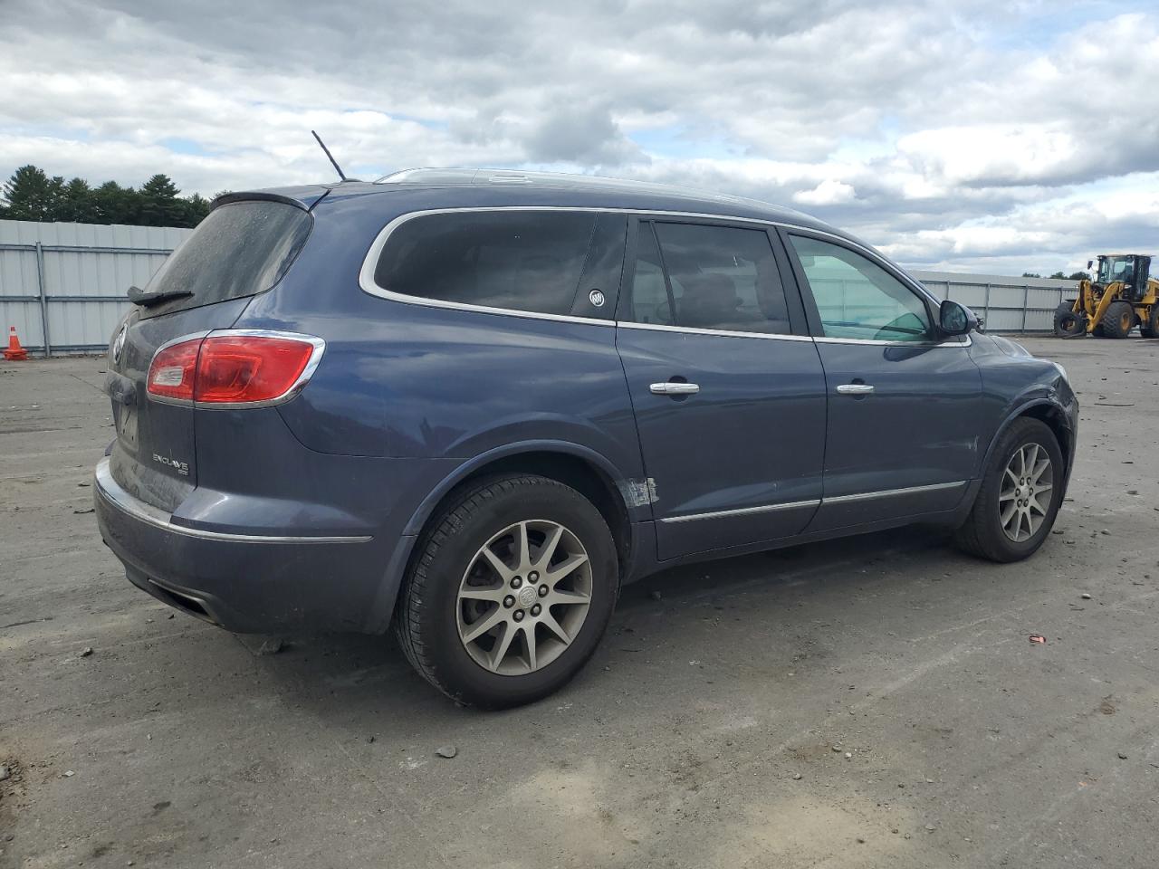 2013 Buick Enclave VIN 5GAKVCKD5DJ106103 Copart auction photo, side / front end damage thumbnail 3