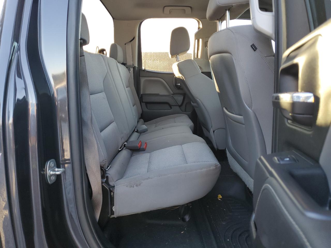 2015 Chevrolet Silverado VIN 1GCRCPEH3FZ151814 Copart auction photo, rear end / minor dent/scratches damage thumbnail 10