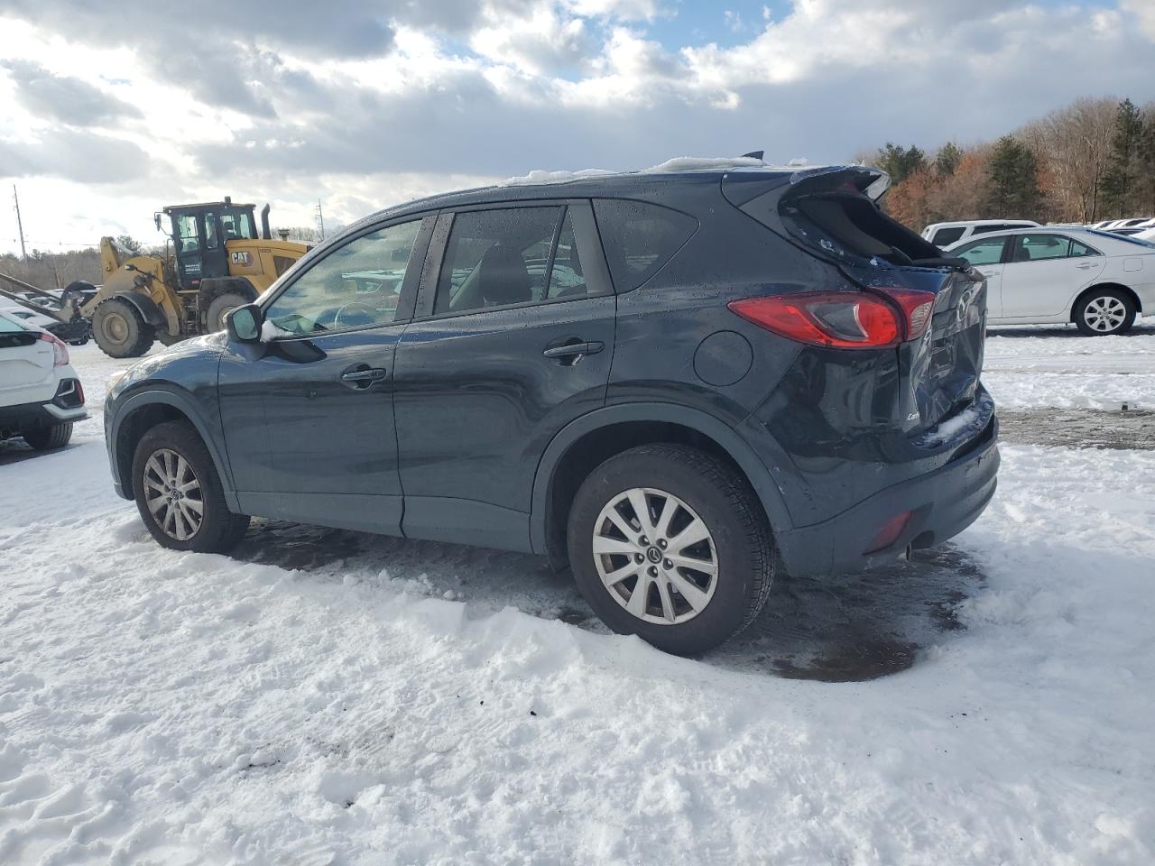 2016 Mazda CX-5 VIN JM3KE4CYXG0628085 Copart auction photo, rear end damage thumbnail 2