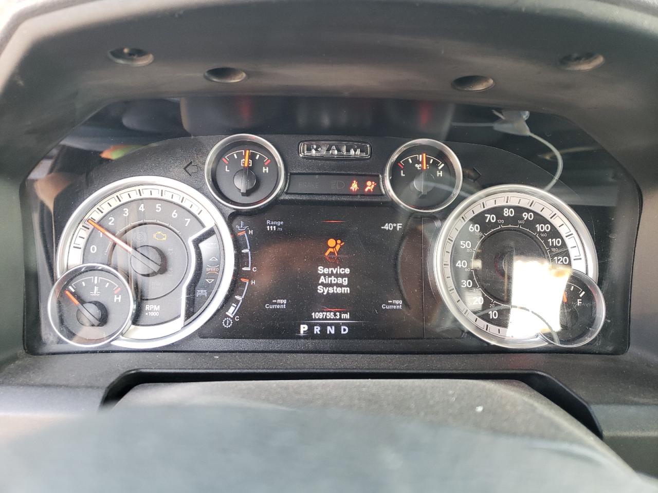 2015 RAM 1500 VIN 3C6RR7LT8FG709461 Copart auction photo, front end / side damage thumbnail 9