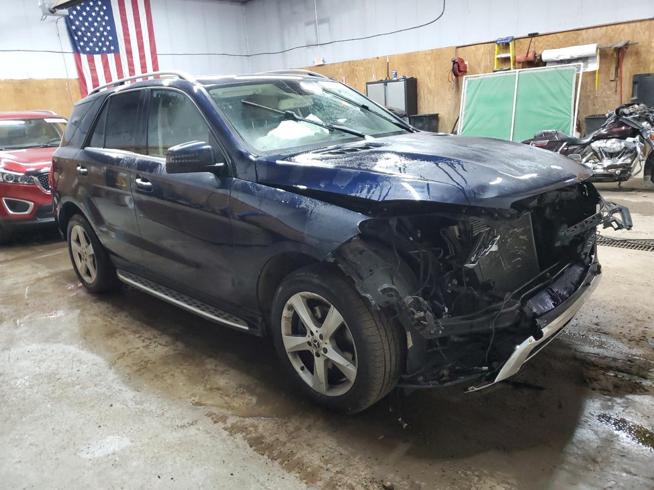 2017 Mercedes-Benz GLE VIN 4JGDA5HB6HA907404 Copart auction photo, front end / minor dent/scratches damage thumbnail 4