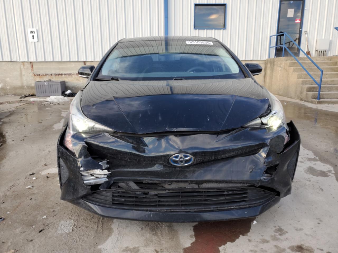 2016 Toyota Prius VIN JTDKARFU1G3001056 Copart auction photo, front end damage thumbnail 5