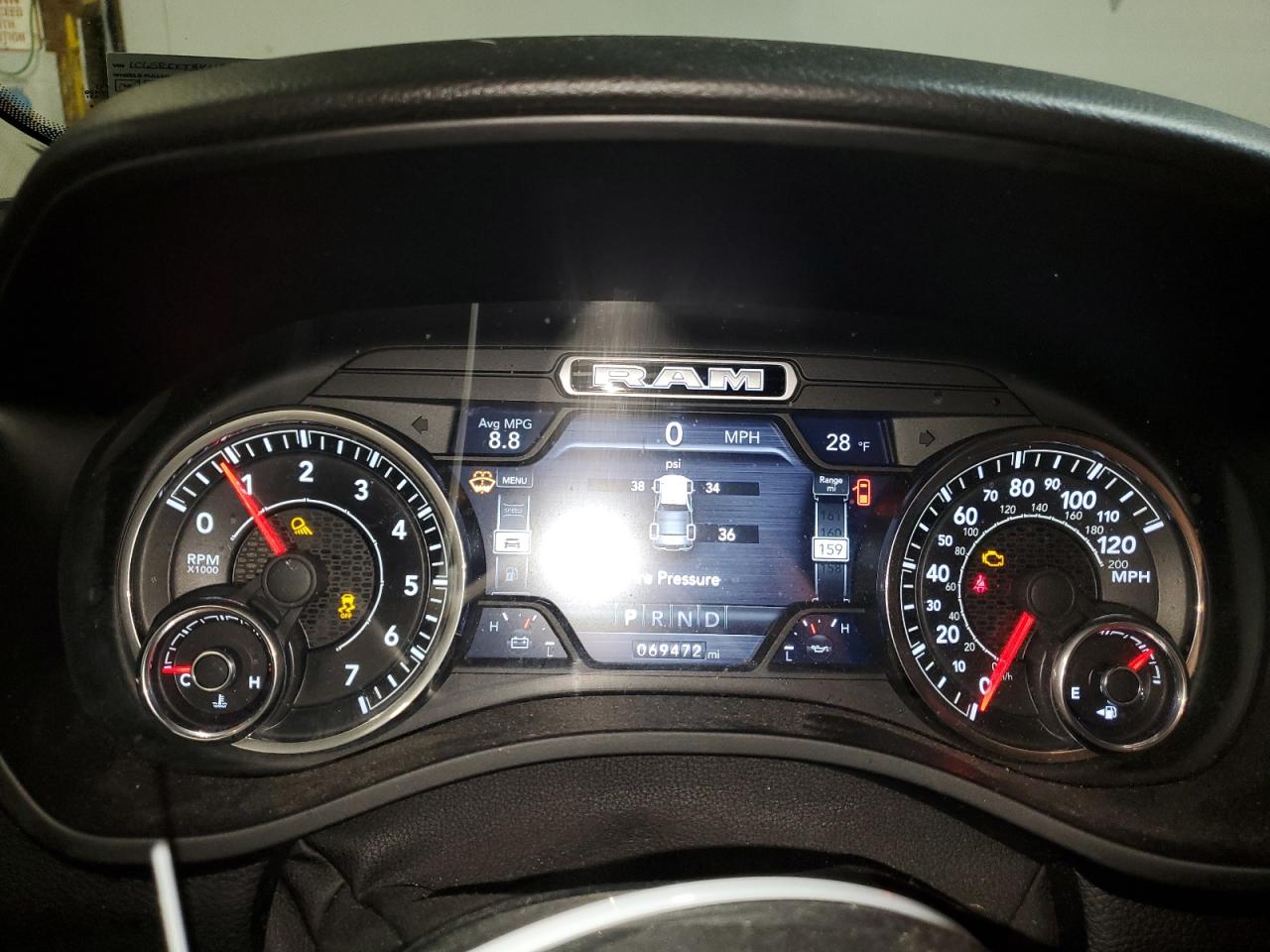 2019 RAM 1500 VIN 1C6SRFFT4KN906572 Copart auction photo, rear end damage thumbnail 9