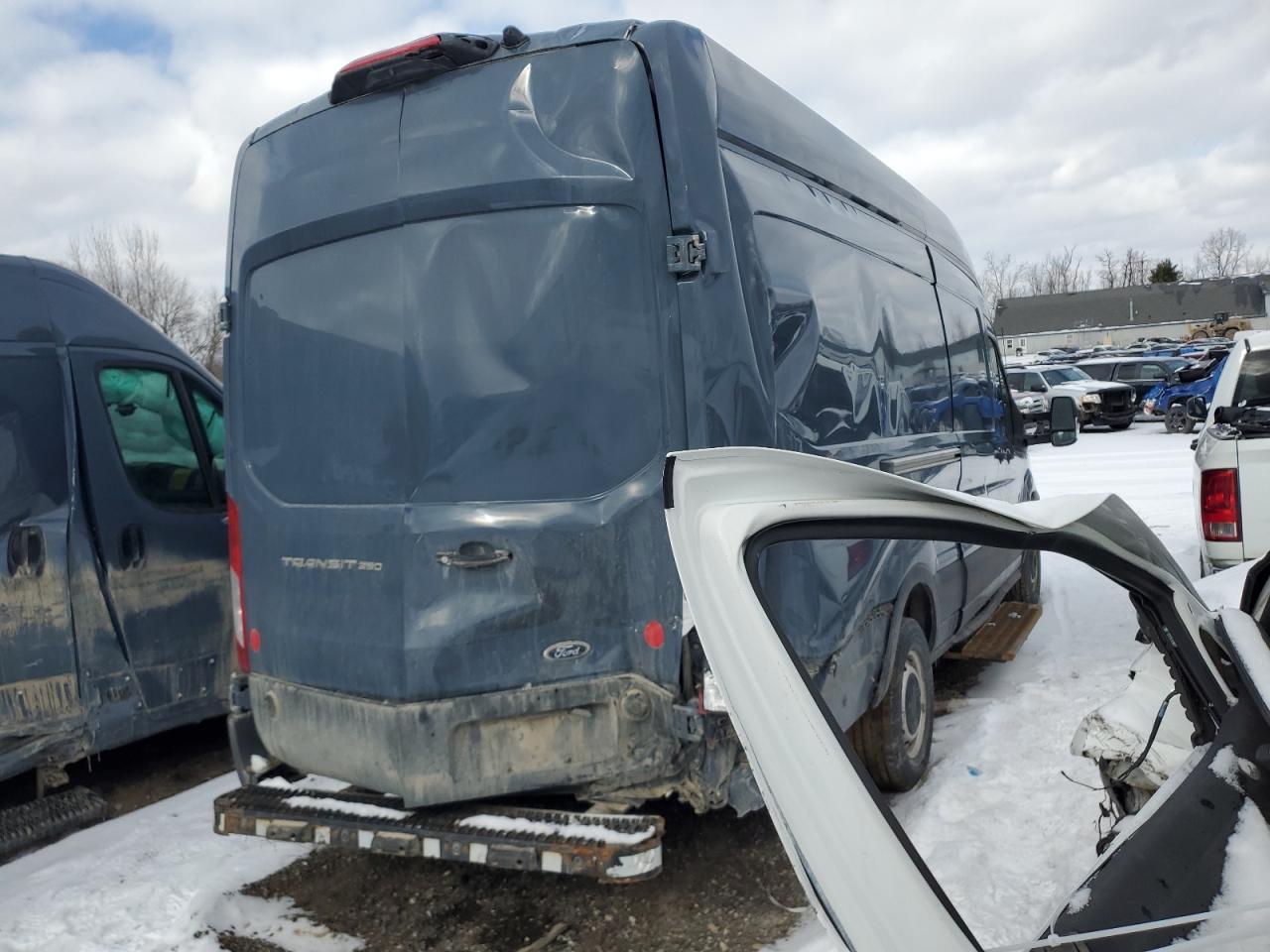 2021 Ford Transit VIN 1FTBR3X87MKA54160 Copart auction photo, rear end / side damage thumbnail 3