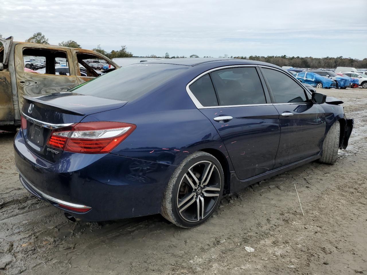 2016 Honda Accord VIN 1HGCR2F53GA185734 Copart auction photo, front end damage thumbnail 3