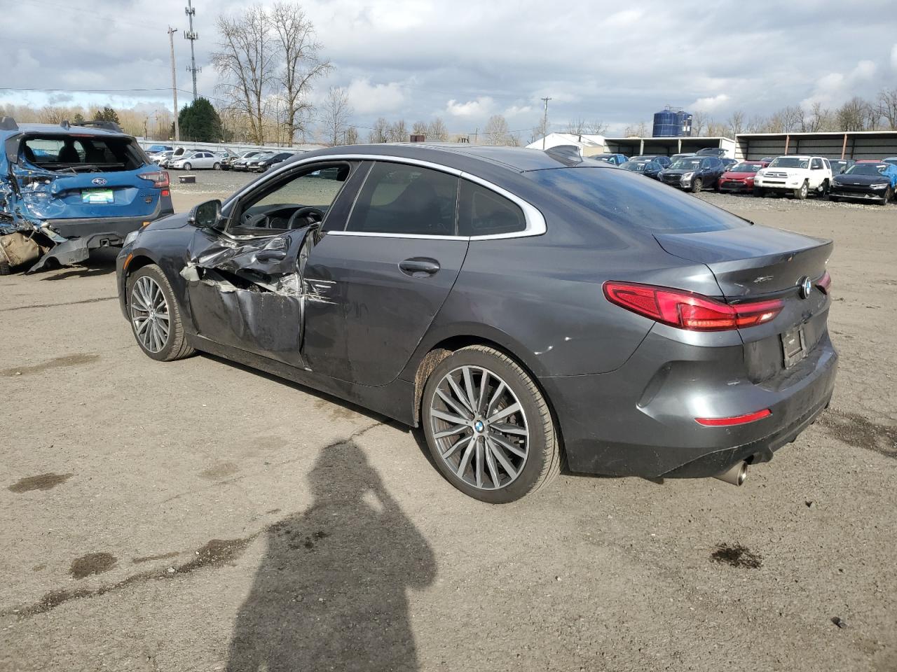 2020 BMW 2er VIN WBA73AK00L7F69807 Copart auction photo, side damage thumbnail 2