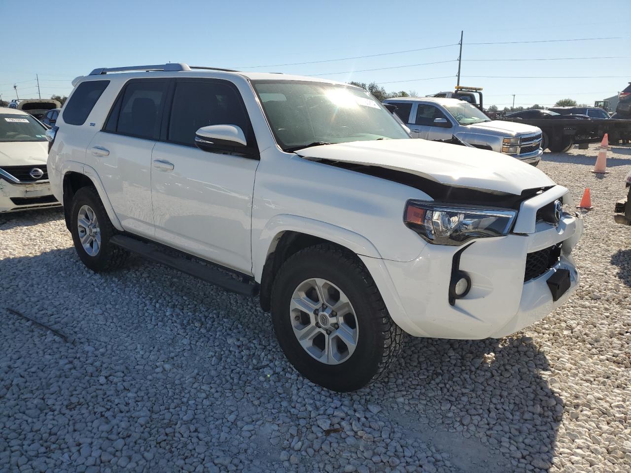 2016 Toyota 4Runner VIN JTEZU5JR7G5129741 Copart auction photo, front end / minor dent/scratches damage thumbnail 4