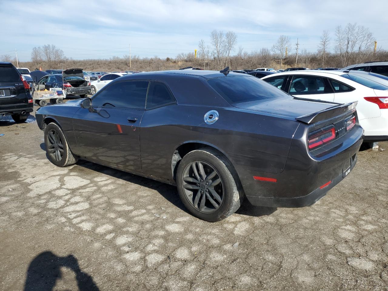 2019 Dodge Challenger VIN 2C3CDZGG4KH522268 Copart auction photo, front end / side damage thumbnail 2