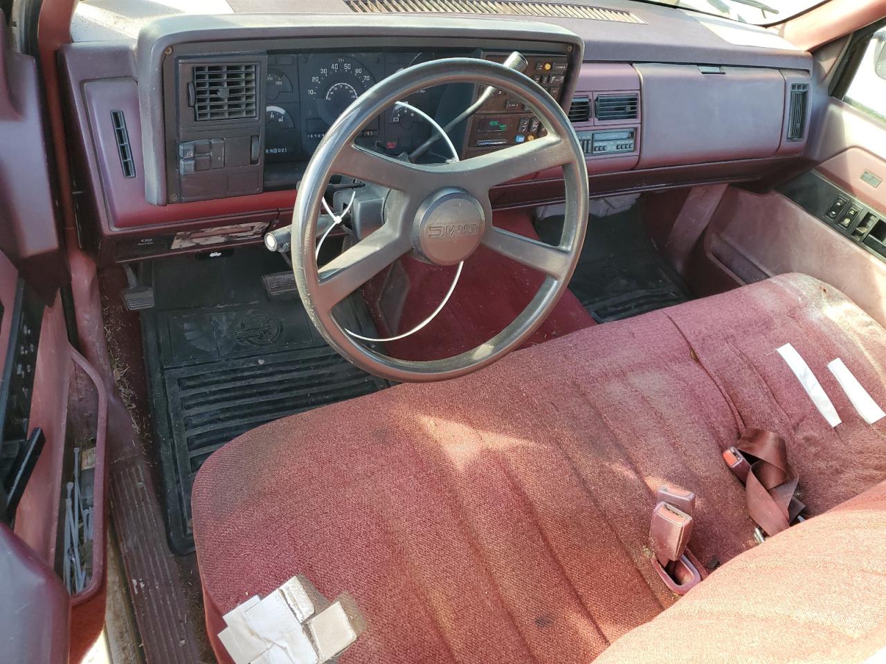 1988 Chevrolet GMT-400 VIN 1GCDC14K2JZ251853 Copart auction photo, normal wear / minor dent/scratches damage thumbnail 8
