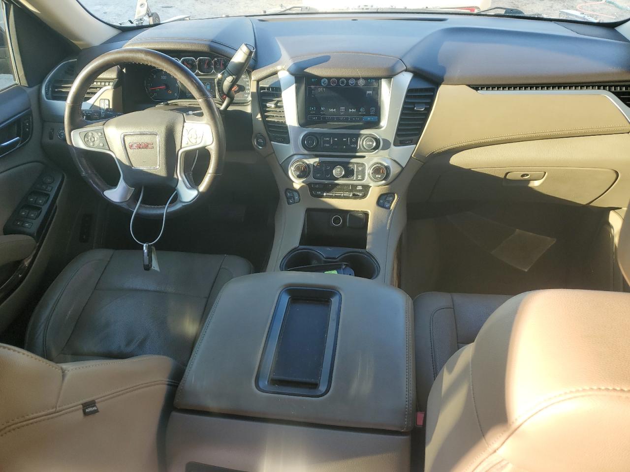 2018 GMC Yukon VIN 1GKS1BKC7JR266321 Copart auction photo, front end damage thumbnail 8