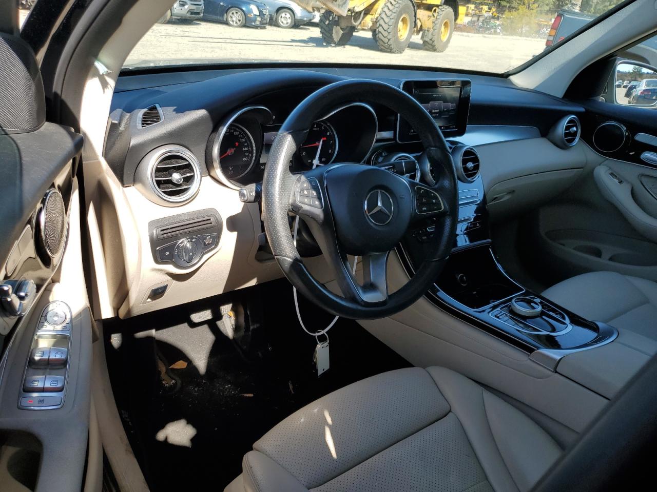 2017 Mercedes-Benz GLC VIN WDC0G4JB3HF269681 Copart auction photo, side damage thumbnail 8