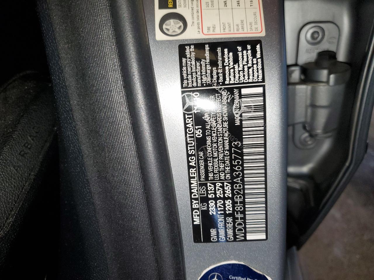 2011 Mercedes-Benz E-klasse VIN WDDHF8HB2BA365773 Copart auction photo, side damage thumbnail 12