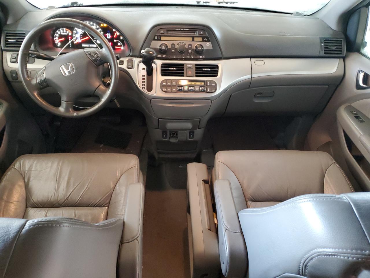 2008 Honda Odyssey VIN 5FNRL386X8B406714 Copart auction photo, side damage thumbnail 8