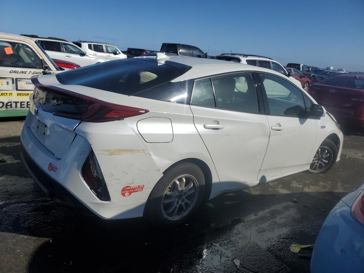 2018 Toyota Prius VIN JTDKARFPXJ3079207 Copart auction photo, all over damage thumbnail 3