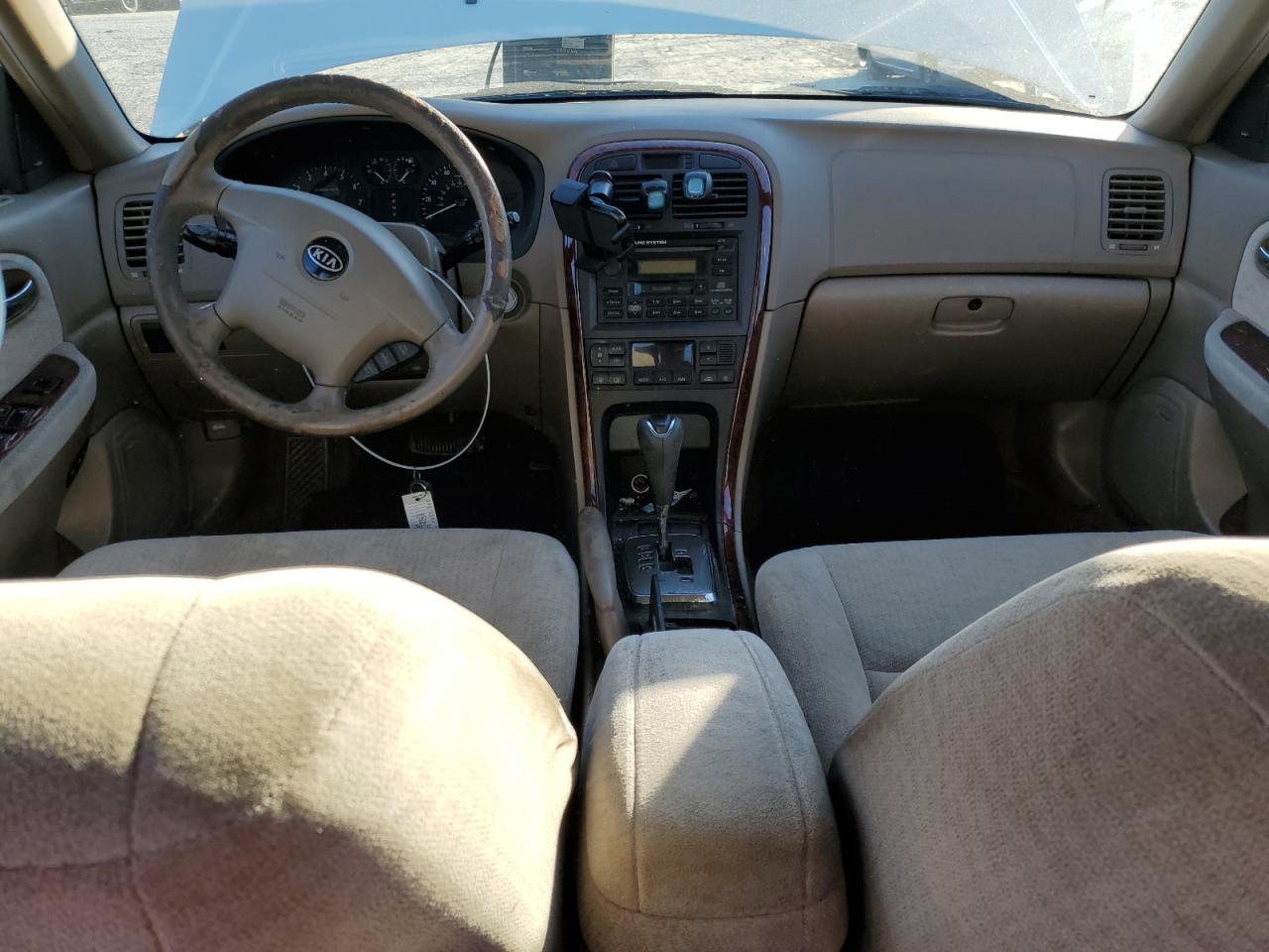 2004 KIA Optima VIN KNAGD126845301132 Copart auction photo, front end damage thumbnail 8