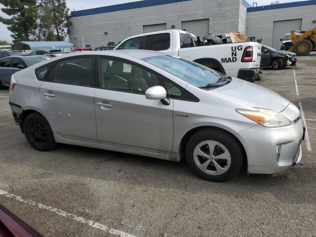 2013 Toyota Prius VIN JTDKN3DU6D5587046 Copart auction photo, undercarriage / rear end damage thumbnail 4