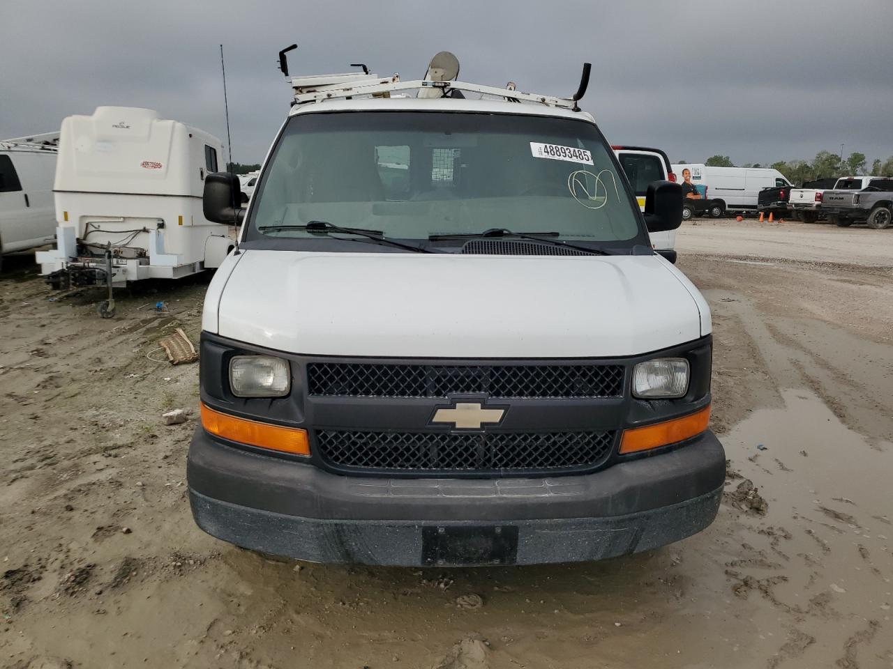 2013 Chevrolet Express VIN 1GCWGFCA4D1903314 Copart auction photo, minor dent/scratches / normal wear damage thumbnail 5