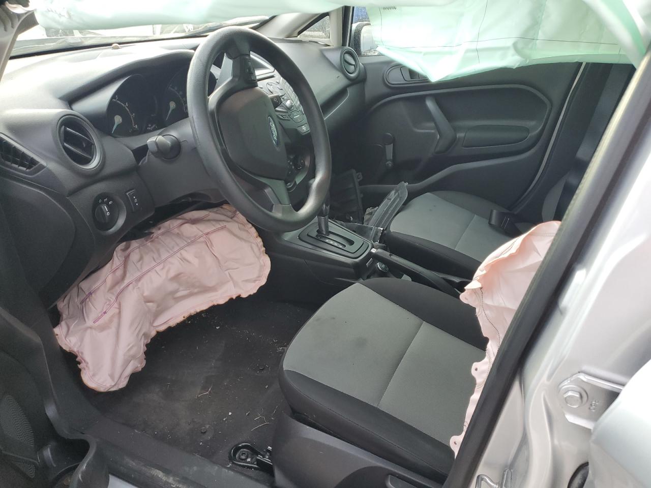 2019 Ford Fiesta VIN 3FADP4AJ7KM135526 Copart auction photo, front end / side damage thumbnail 7