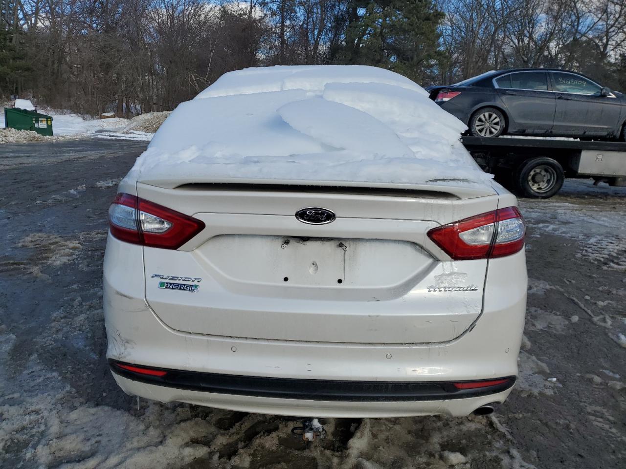 2016 Ford Fusion VIN 3FA6P0SU0GR229381 Copart auction photo, front end / minor dent/scratches damage thumbnail 6